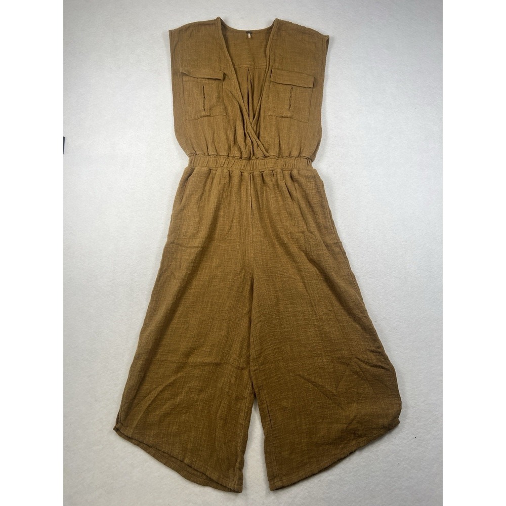 Free People Turmeric Sleeveless V Neck Cropped Jumpsuit EUC Read‎